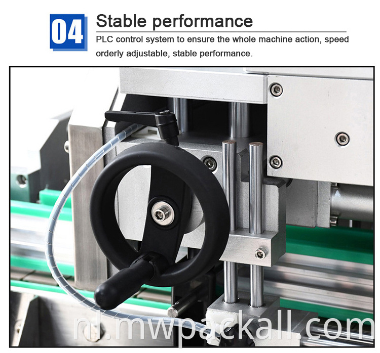Hoge snelheid auto drinkwater krimpkous plastic bekers etiketteermachine voor krimpkous labelmachine;
